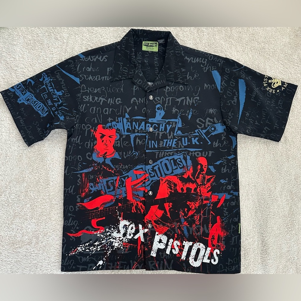 Men’s Sex Pistols button up shirt by dragonfly size Large graphic black